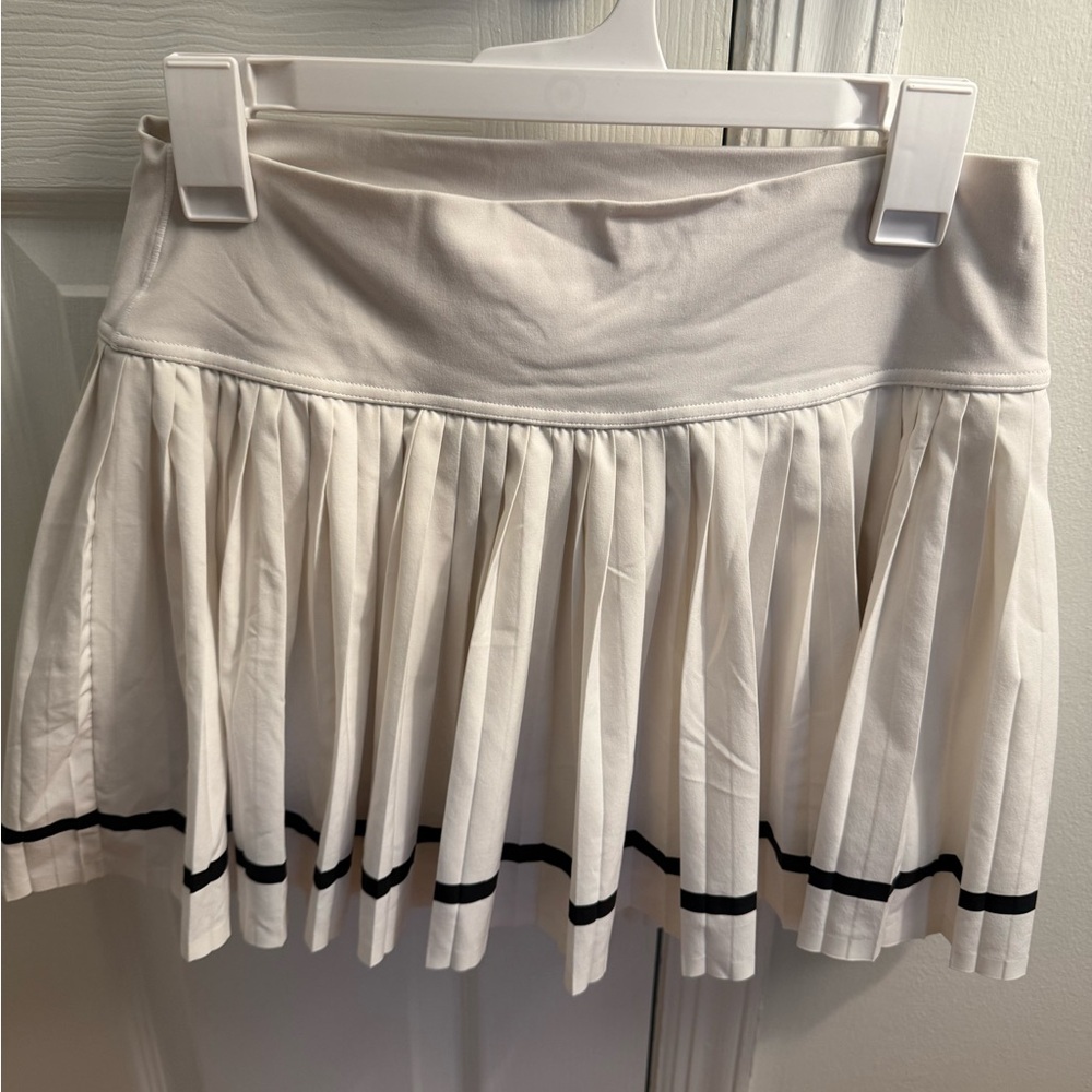 Aerie White Pleated Tennis Skort with Black Trim